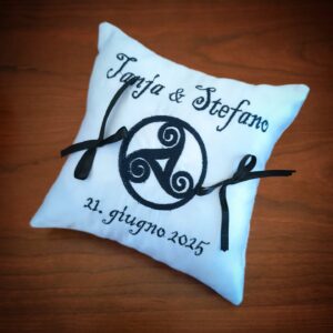 Coussin porte-alliances personnalisé – Thème Breton & Triskel